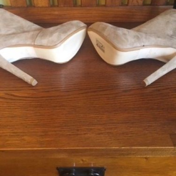 Zara Basic Suede Platform Booties -NWT Retail $119 - Picture 6 of 7